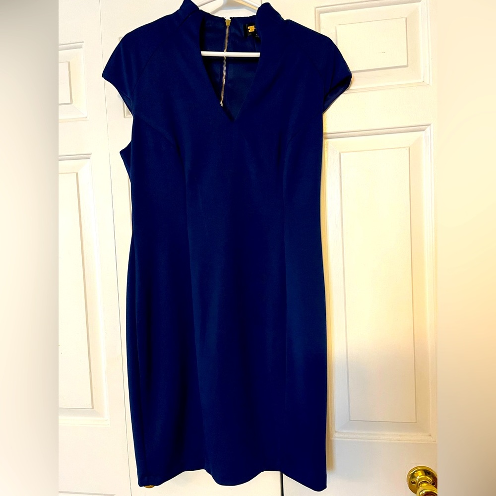 Knee length fitted blue Alexia Admor dress size L